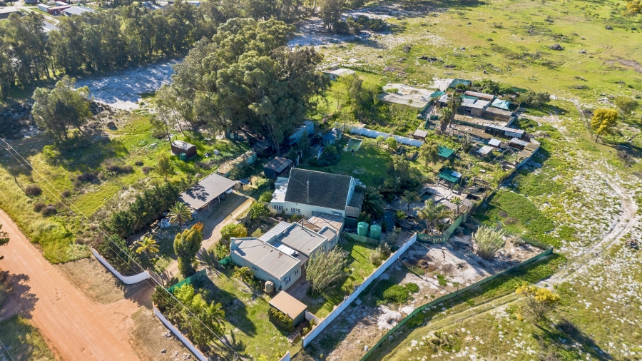 4 Bedroom Property for Sale in Cape Farms Western Cape